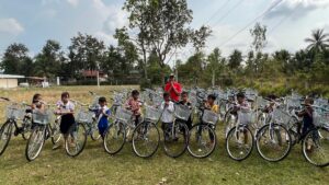Rotary Wheels for Learning kids with bikes